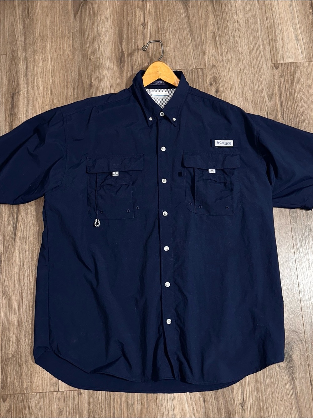 Columbia Men’s Fishing Shirt Navy Short-Sleeve Button Down PFG Mesh Lining
